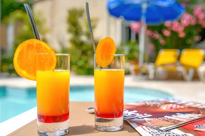 Cocktails by the pool