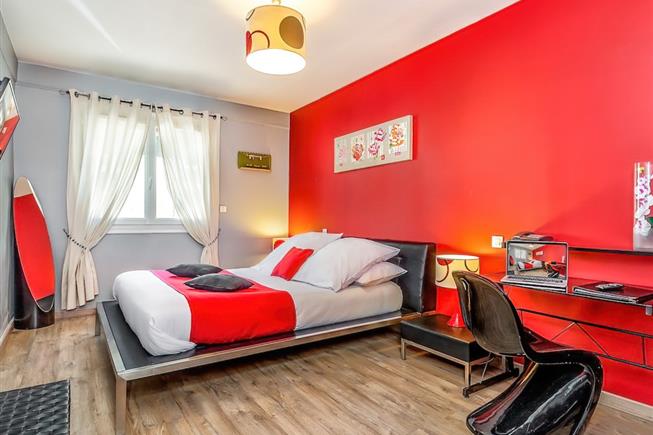 Prestige Suite at the Hôtel Résidence in Nissan-Lez-Ensérune